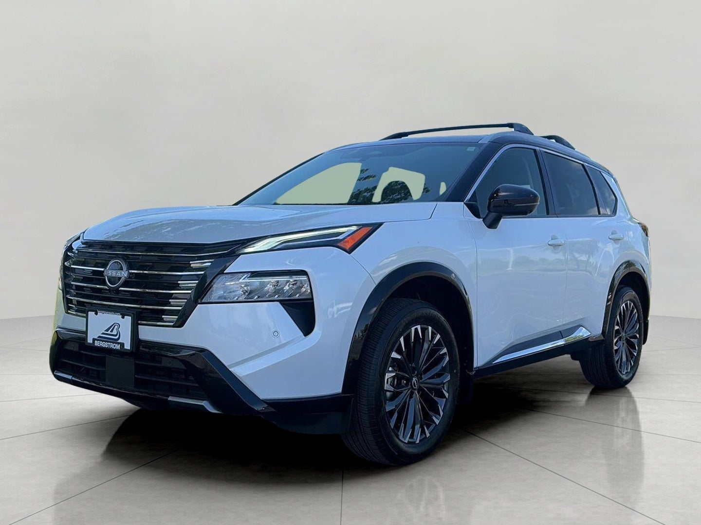 2025 Nissan Rogue AWD Platinum