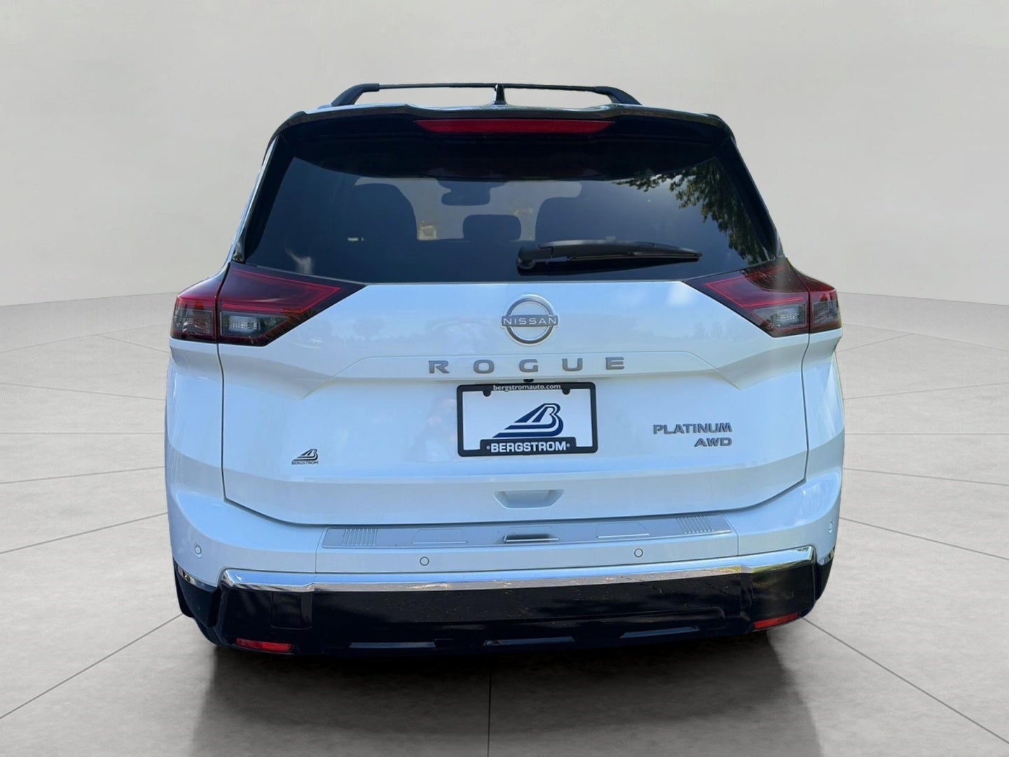 2025 Nissan Rogue AWD Platinum