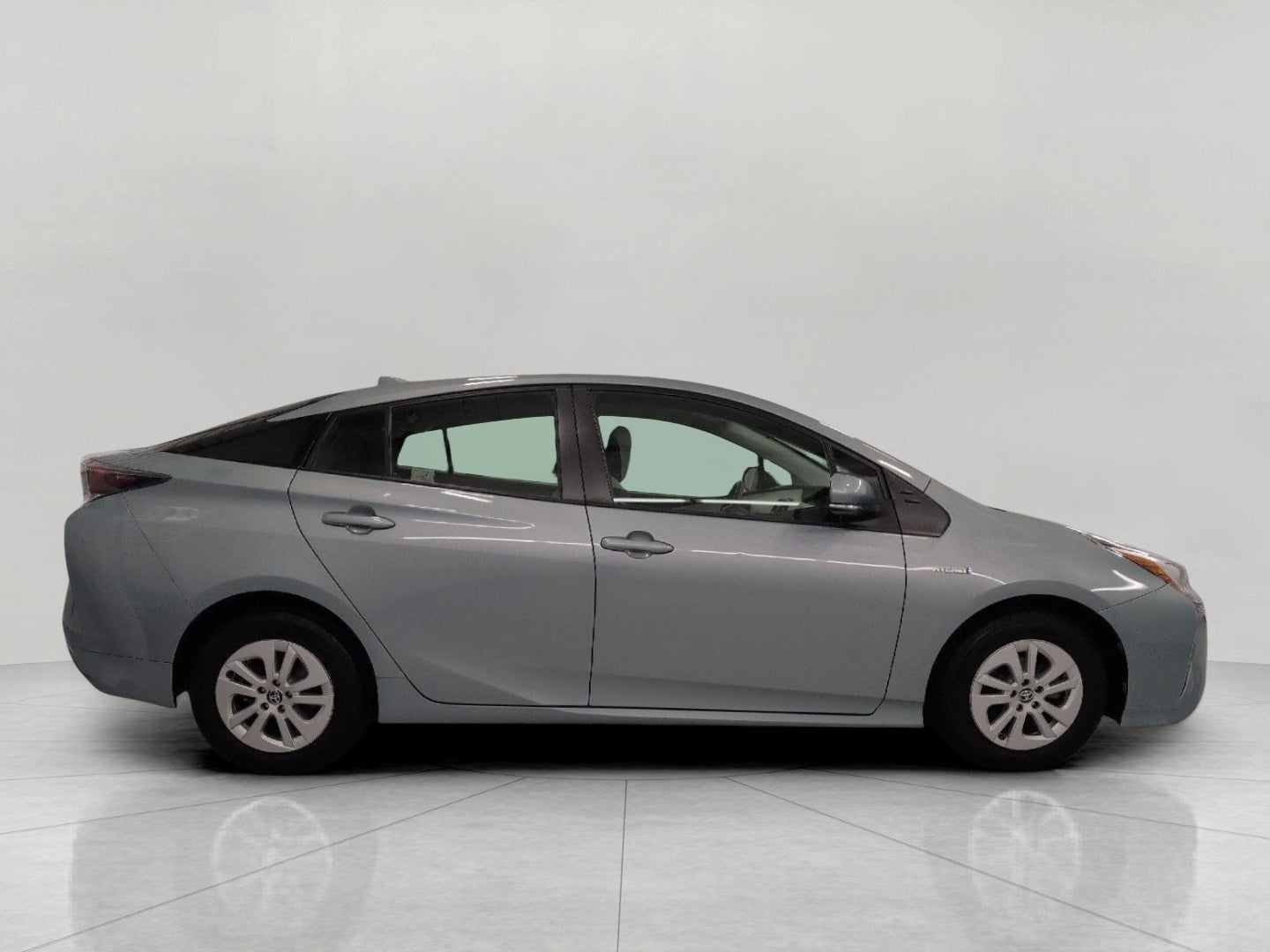 2016 Toyota Prius 5dr HB Two