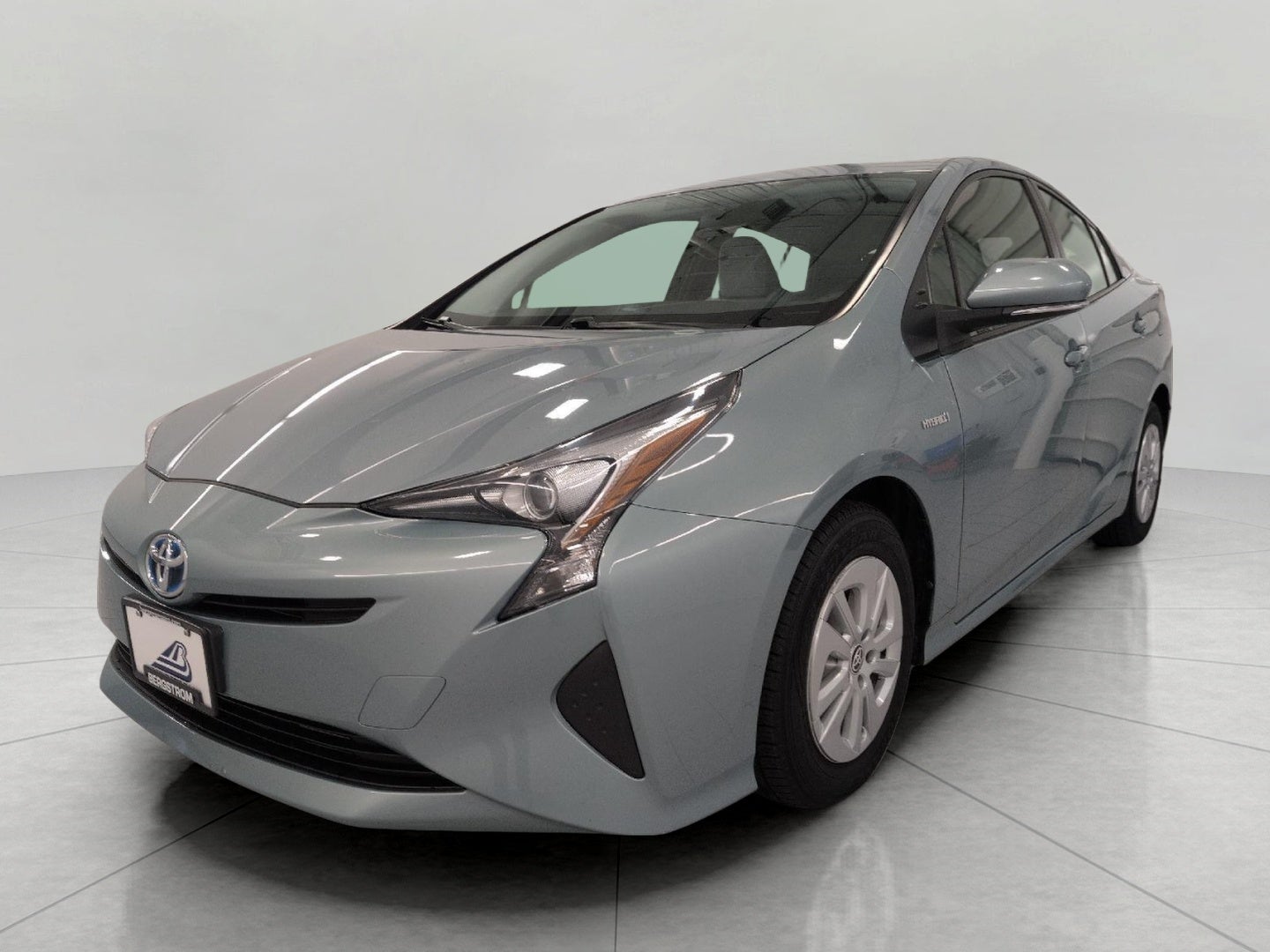 2016 Toyota Prius 5dr HB Two
