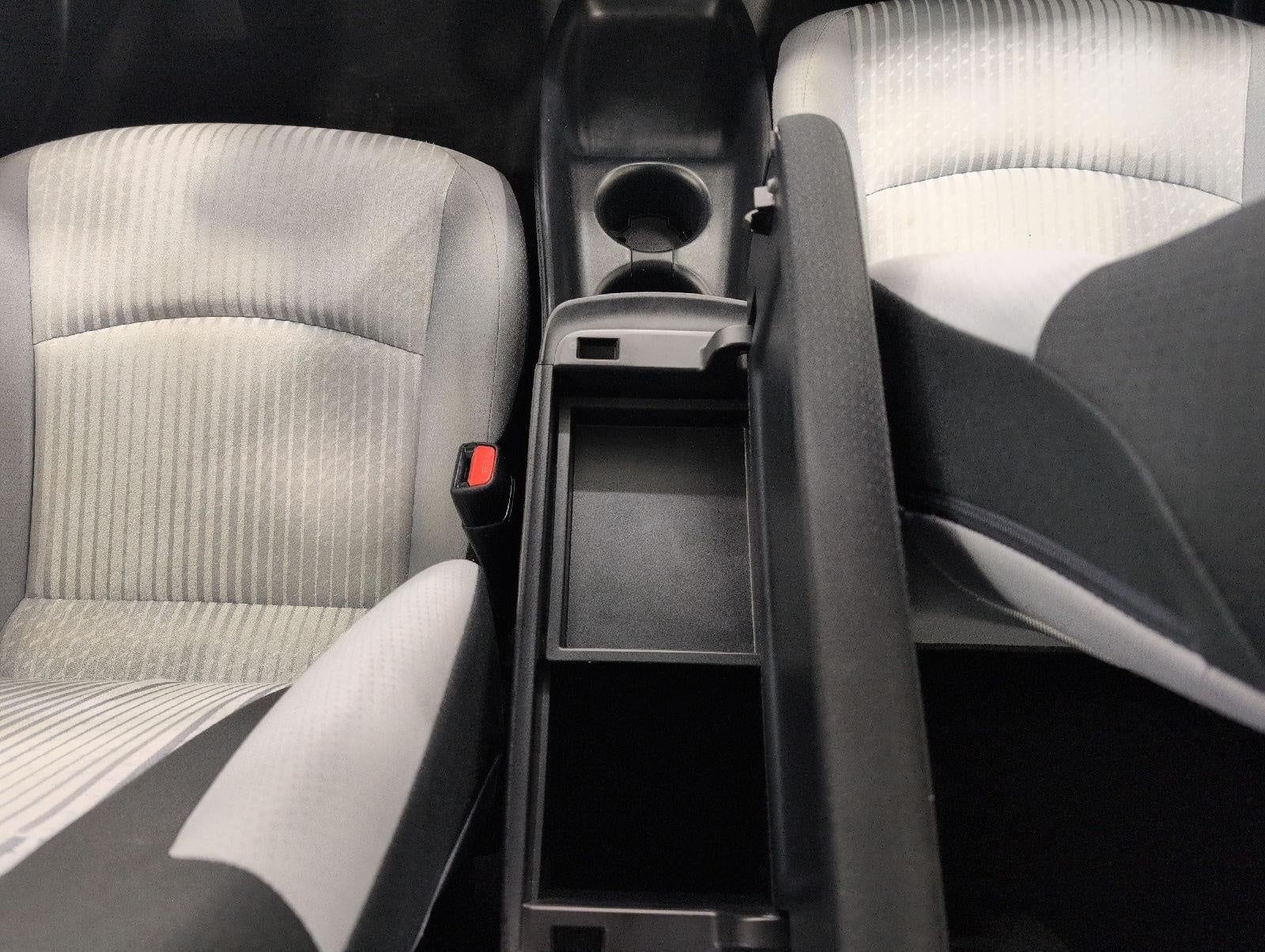2016 Toyota Prius 5dr HB Two