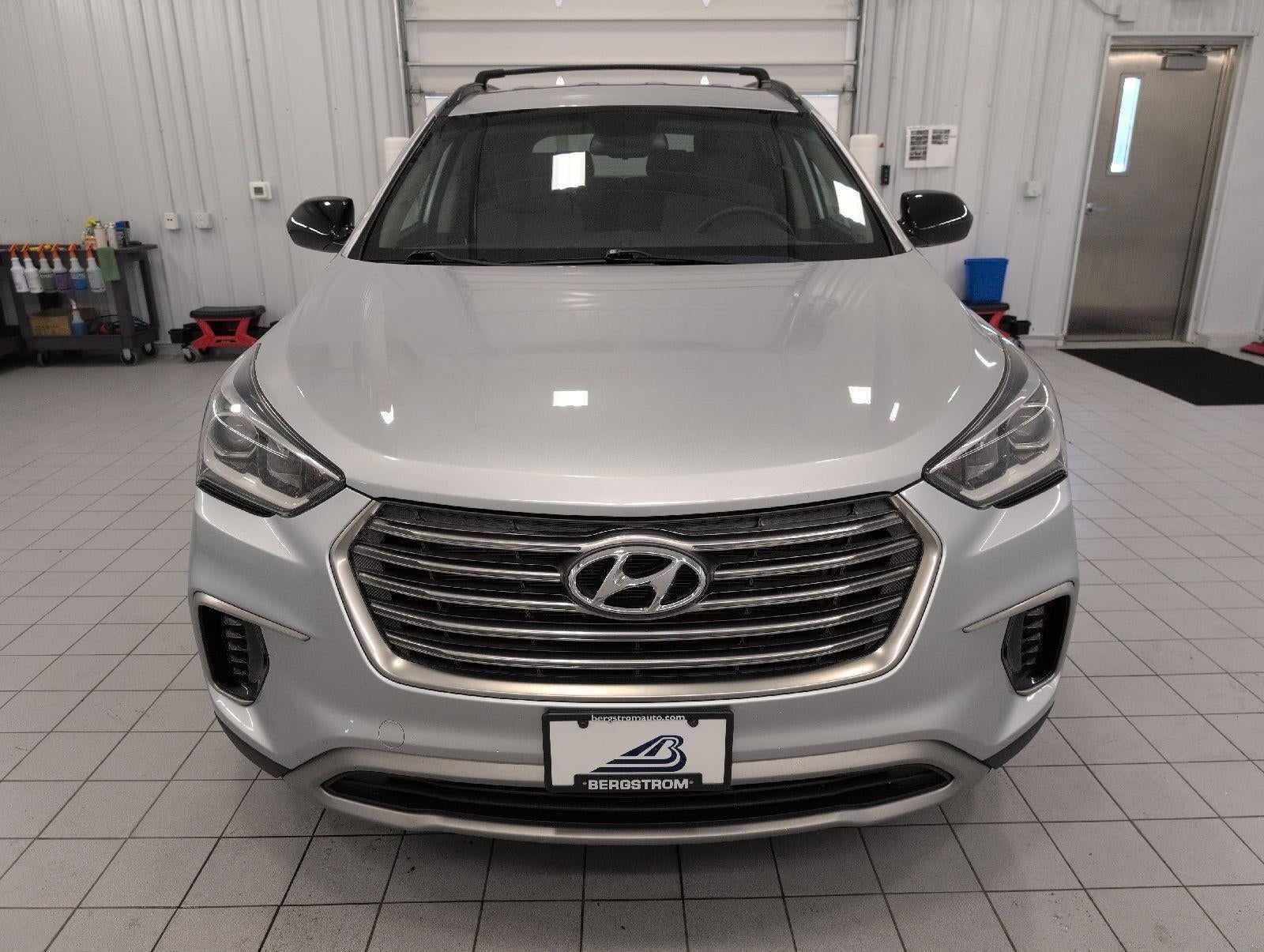 2017 Hyundai Santa Fe SE 3.3L Auto AWD